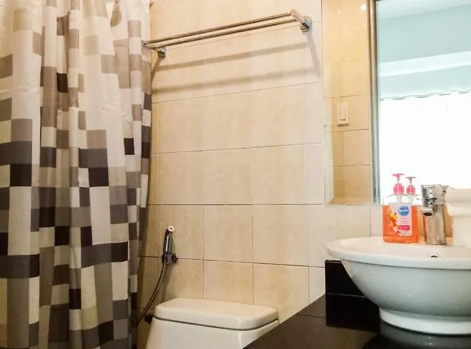 Apartment Forbes Area Bgc Taguig Manila