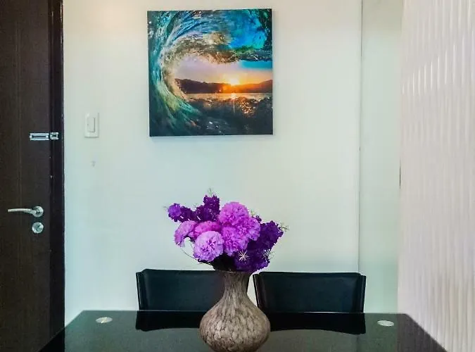 Forbes Area Bgc Taguig Apartment *